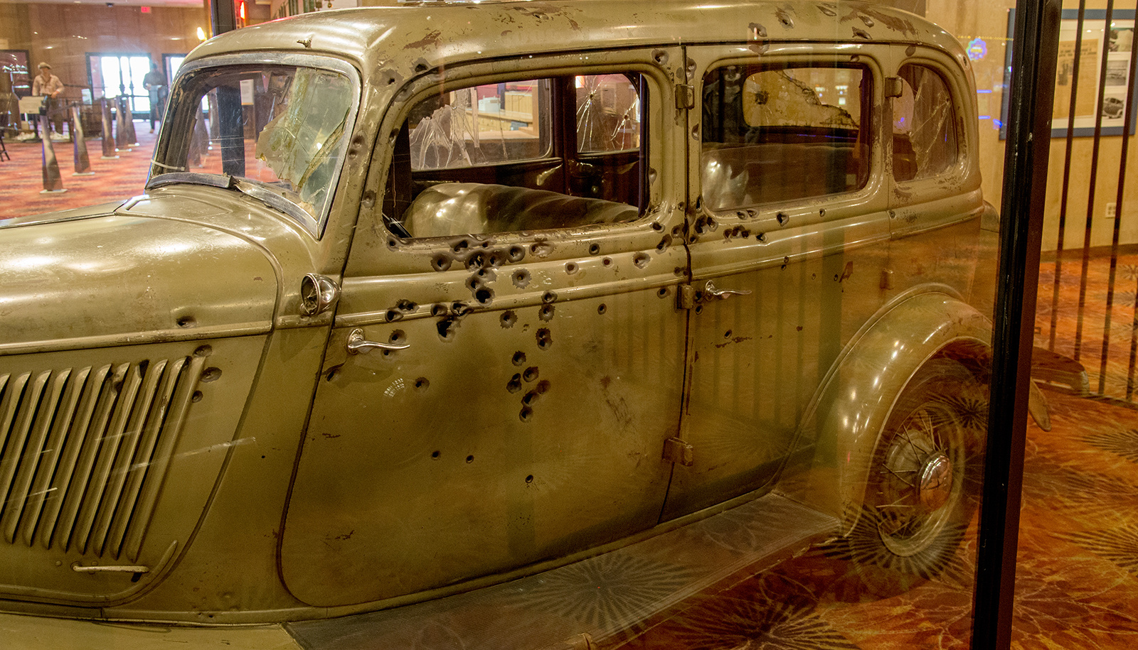 What type of vehicle was Bonnie and Clyde's car