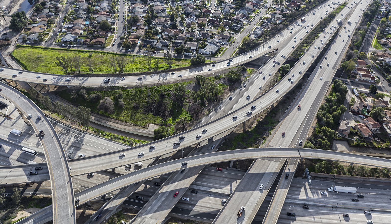 Highway verses Freeway what is the difference