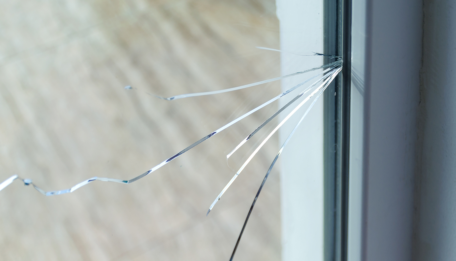 Does Home Insurance Cover Cracked Windows?