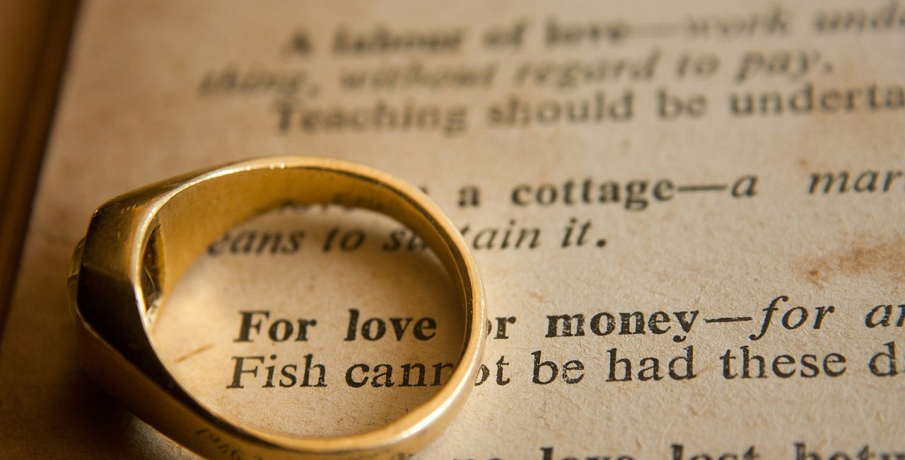 Money and Marriage: How Getting Married Changes Your Finances